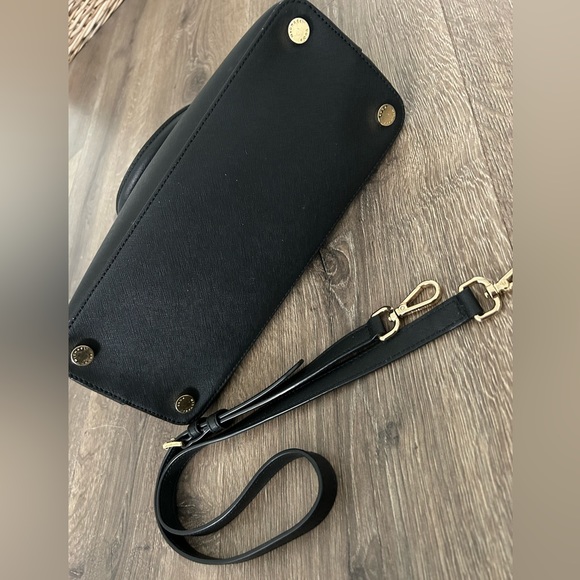 Michael Kors Cindy Dome LG Satchel Black & Gold Saffiano Leather - Picture 7 of 12